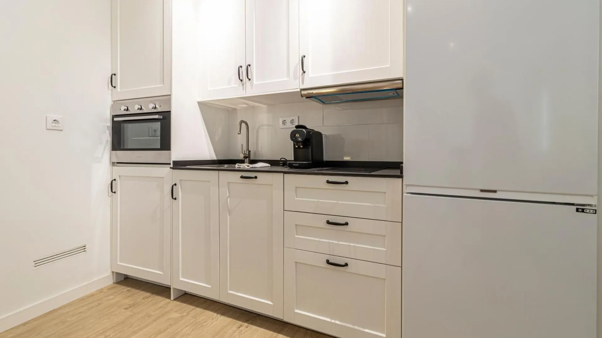חרז Allo Apartments Morenos IV Bajo B Centro 2 Habitaciones 0*,